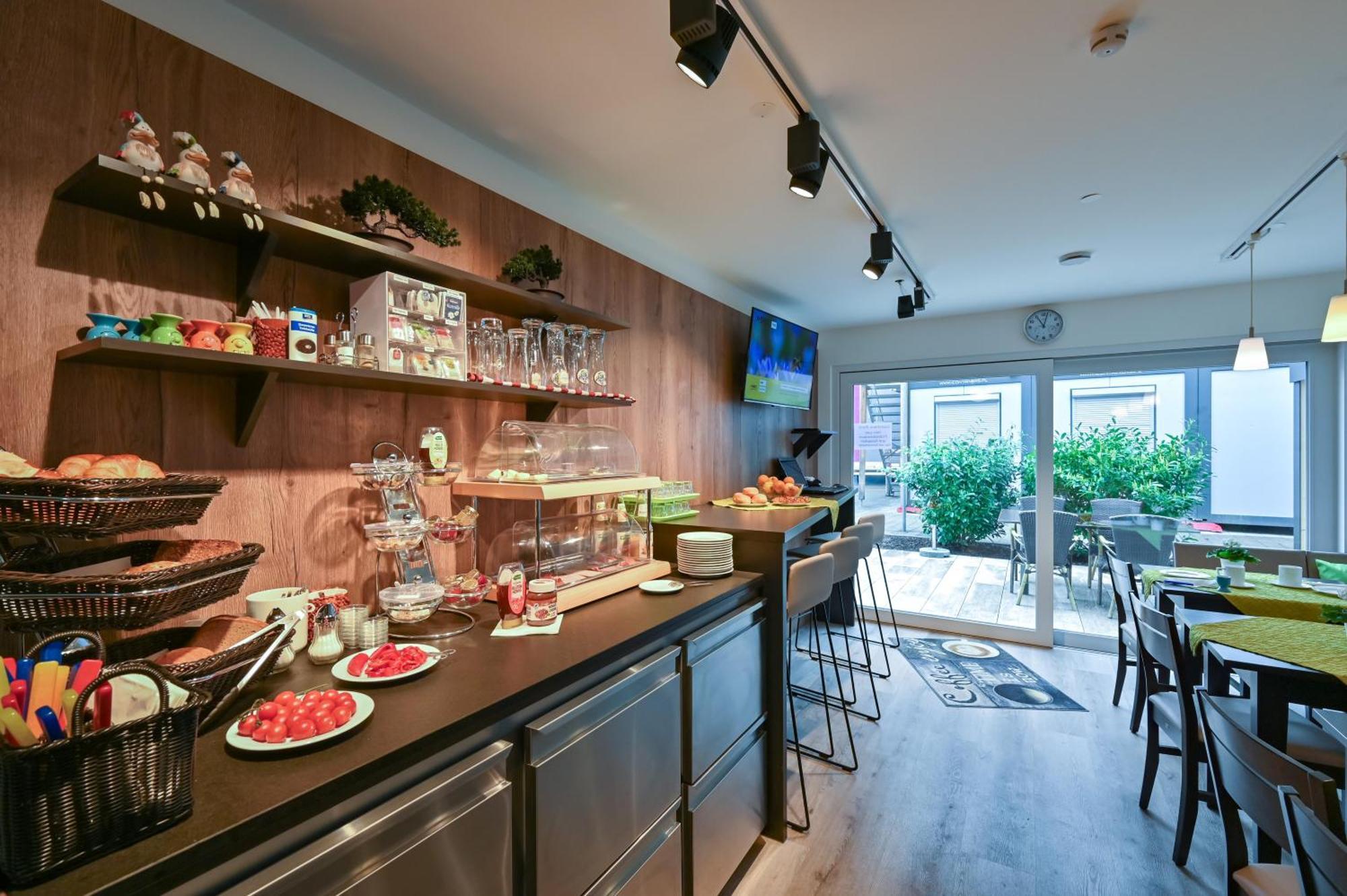 Hotel Gaestehaus Stock Zimmer Sahnehaeuble フリードリヒスハーフェン エクステリア 写真