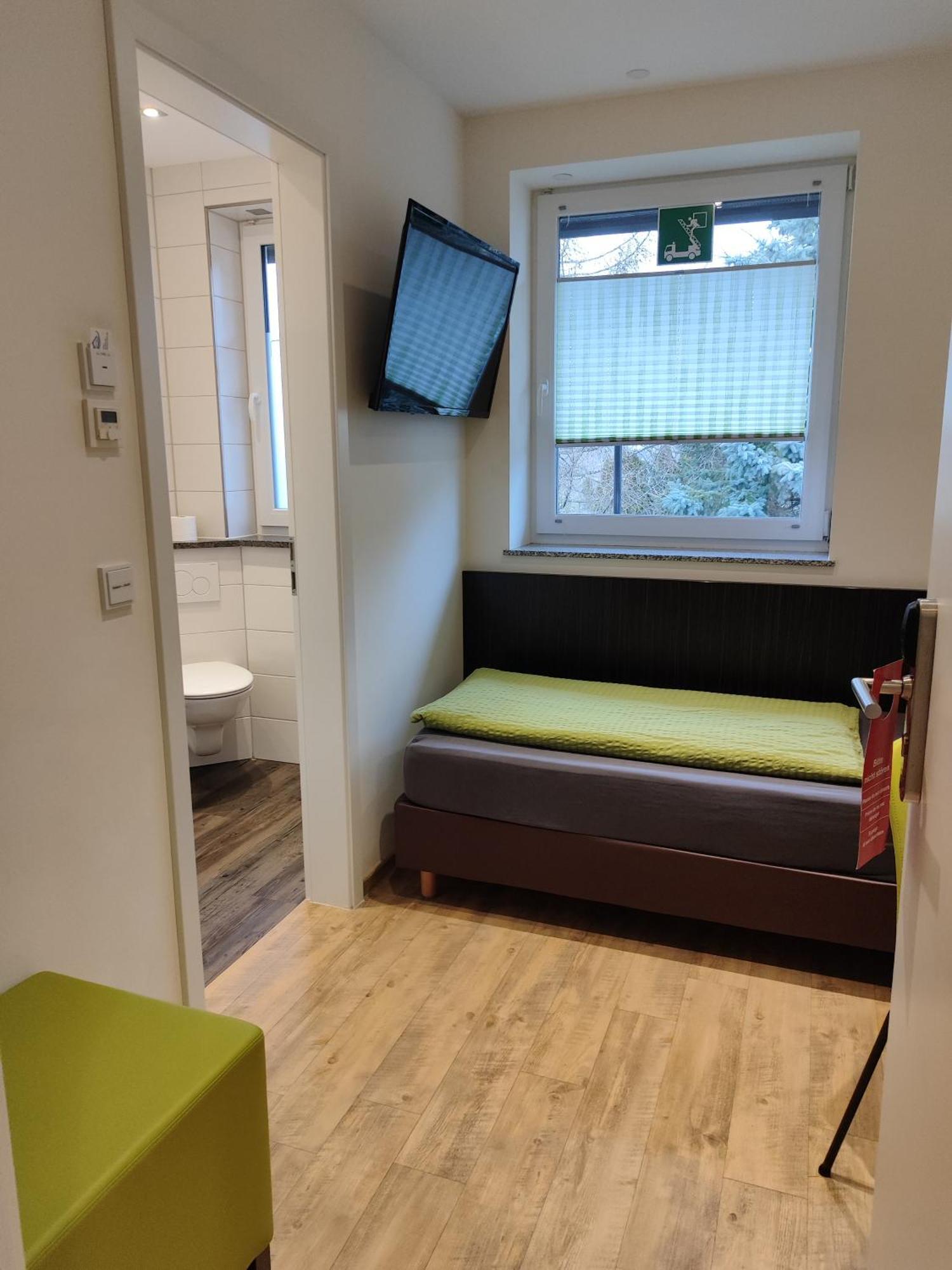 Hotel Gaestehaus Stock Zimmer Sahnehaeuble フリードリヒスハーフェン エクステリア 写真